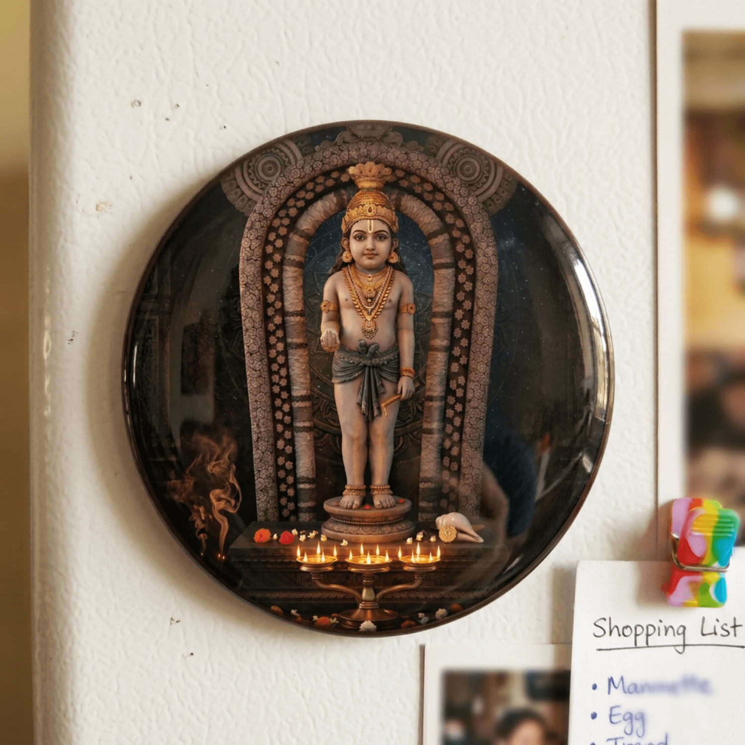 ushapooja-guruvayurappan-fridge-magnet-gold-toned-black-white-glossy-metal-70mm-1_2_acaeaf2b-a0c7-4bc8-adb3-1b128fab5a14