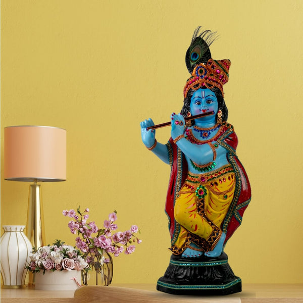 Krishna-idol-in-fiber-indoor