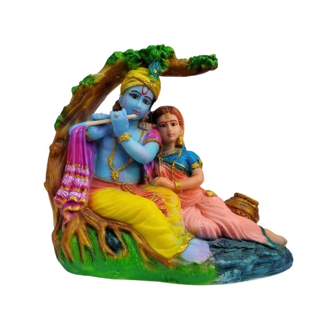 radhakrishna-under-tree-statue